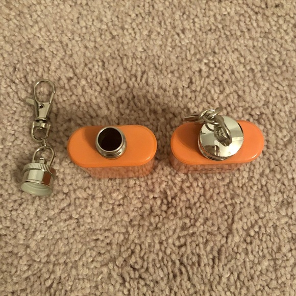 Two Mini Flask Keychains - Picture 3 of 5